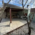 Almond Buna Poolhouse بيت للعطل موستار