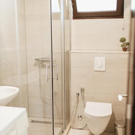 بيت للعطل Almond Buna Poolhouse