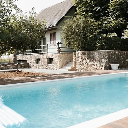 Vakantiehuis Almond Buna Poolhouse Mostar