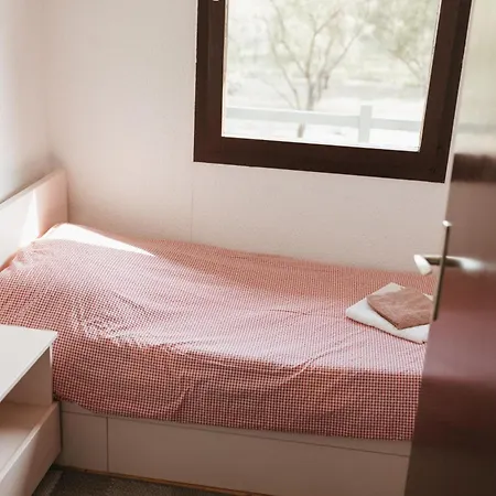 Almond Buna Poolhouse بيت للعطل