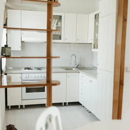 Vakantiehuis Almond Buna Poolhouse *