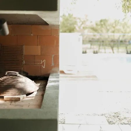 بيت للعطل Almond Buna Poolhouse *