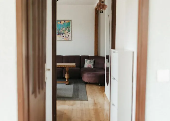 Almond Buna Poolhouse *