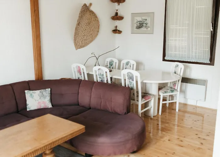 Almond Buna Poolhouse Mostar